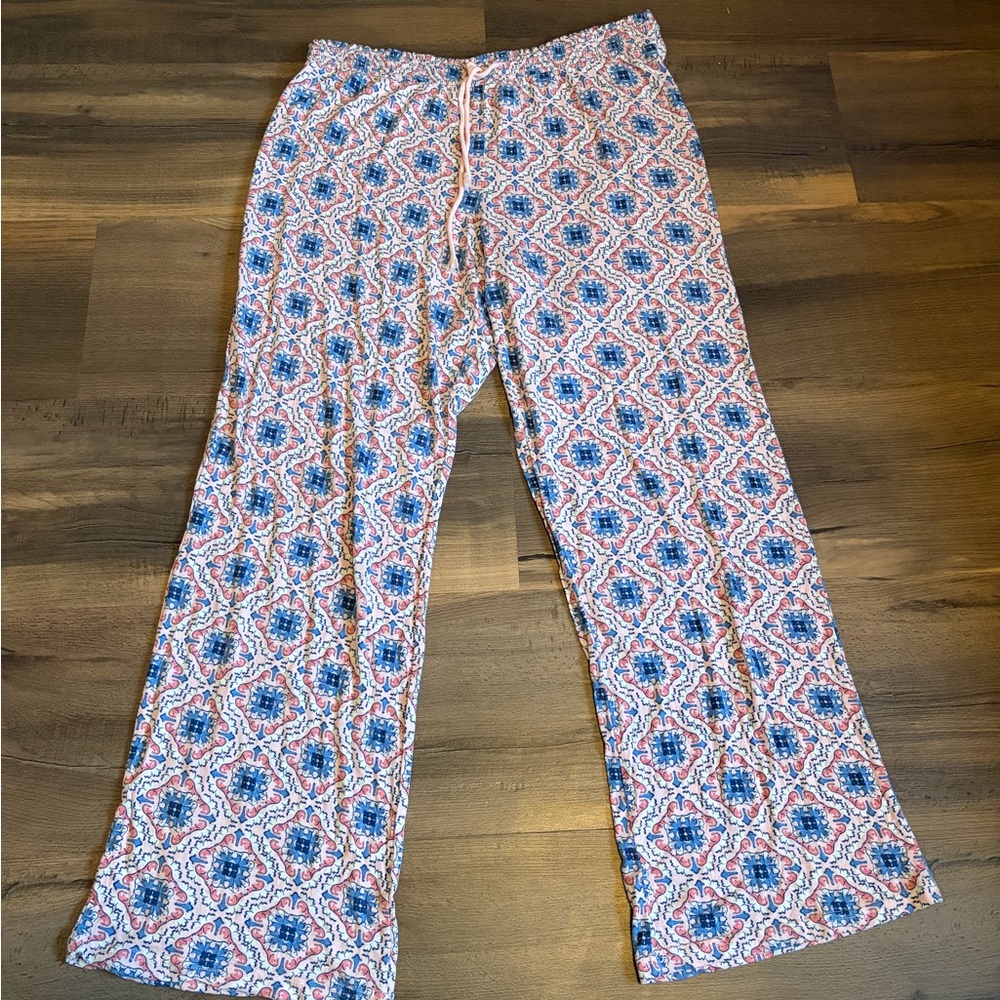 Womens No Boundaries Pink & Blue Floral Sleepwear Pajama Pants Size XL